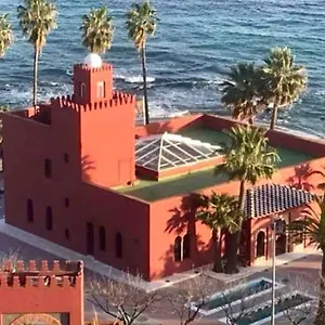 El Fantastico Benalbeach, Breakfast Included Apartamento